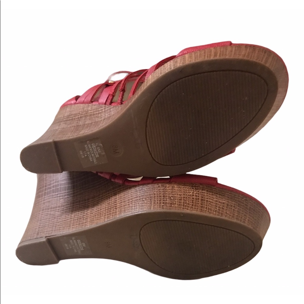 G by Guess Dezzie Dark Red Wedge Open Toe Size 8M - Picture 5 of 5